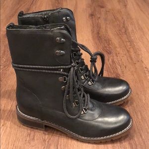 Clarks Chicago shine combat boots